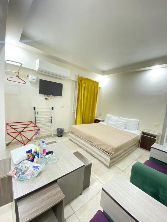 Zafero Studios And Apartments - Families Only Alexandria Eksteriør billede
